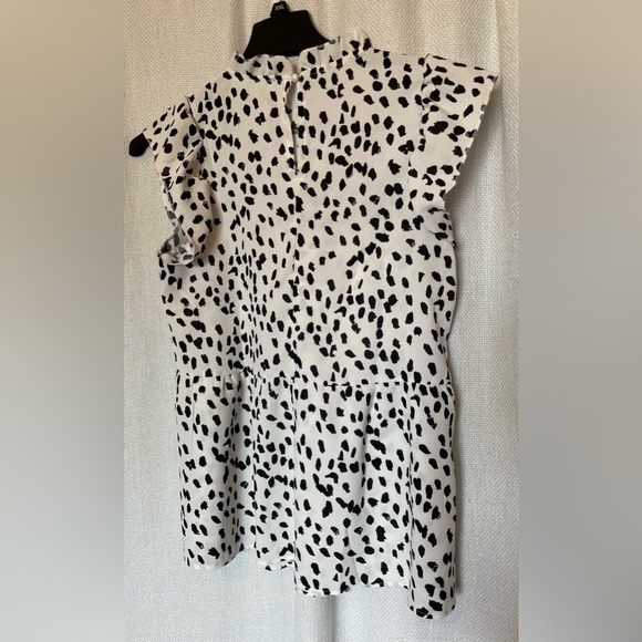 Angashion black and white tunic with peplum - Picture 4 of 8